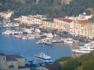 Ischia Hafen
